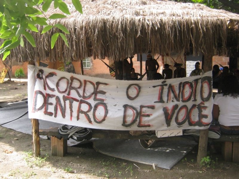 "Guata de Dja sin embargo l Rio de Janeiro indígenas". Fotos: Divulgación.