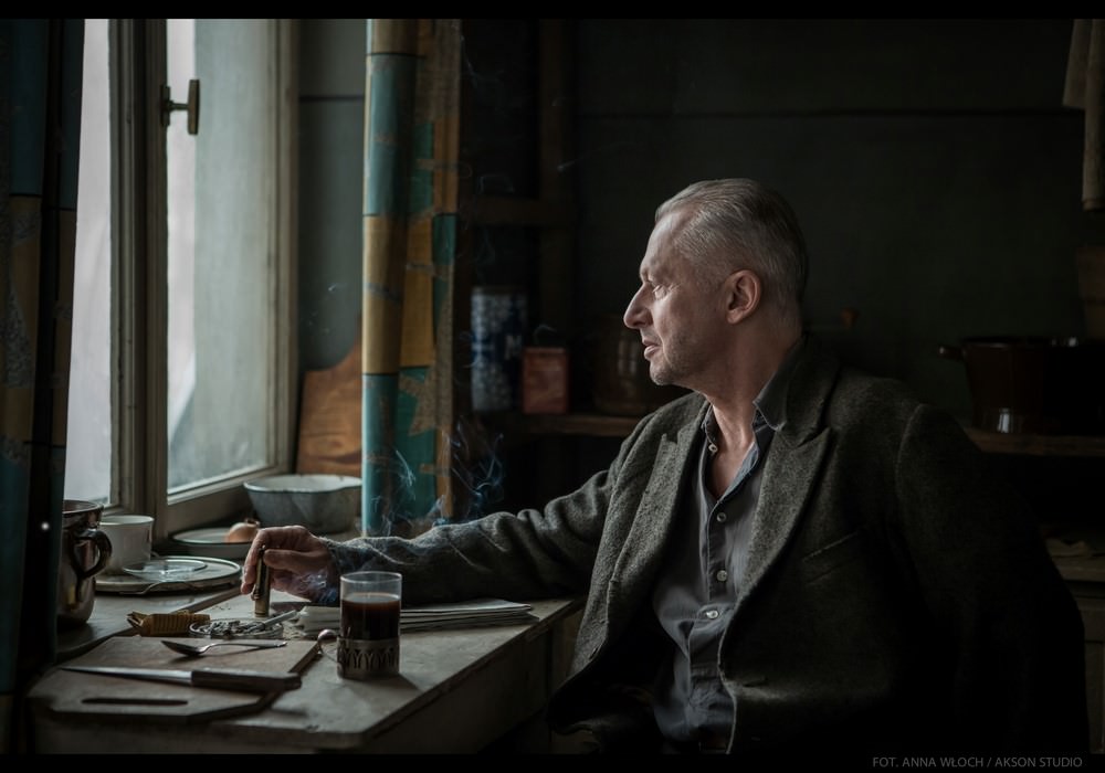 Debut en 17 Agosto "sombra"-la última película del reconocido director Andrzej Wajda. Divulgación.