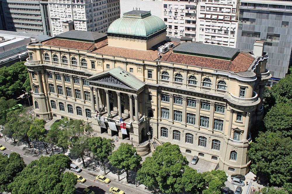 Biblioteca nazionale del Brasile, la città di Rio de Janeiro. Foto: Ricardo Barguine.
