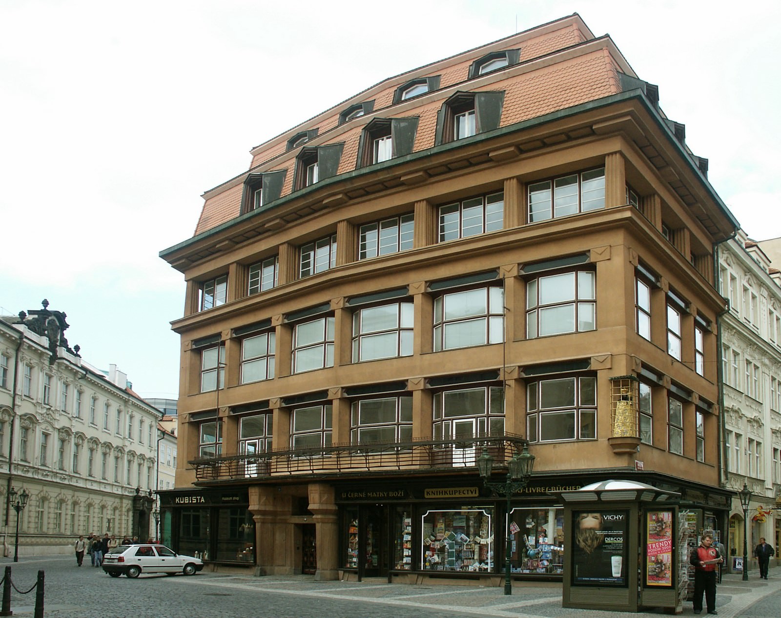 Feige. 1 - Haus der Schwarzen Madonna, Museum der dekorativen Künste. Prague.eu: Die offizielle Tourismus-Website für Prag. Fotos: Ondrej Kocourek.