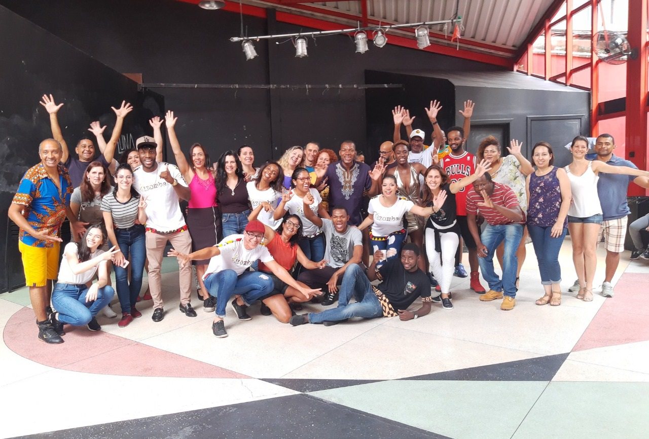 Projeto “Intercâmbio Cultural Brasil & Angola” do coletivo Kizomba Yetu. Foto: Divulgação.