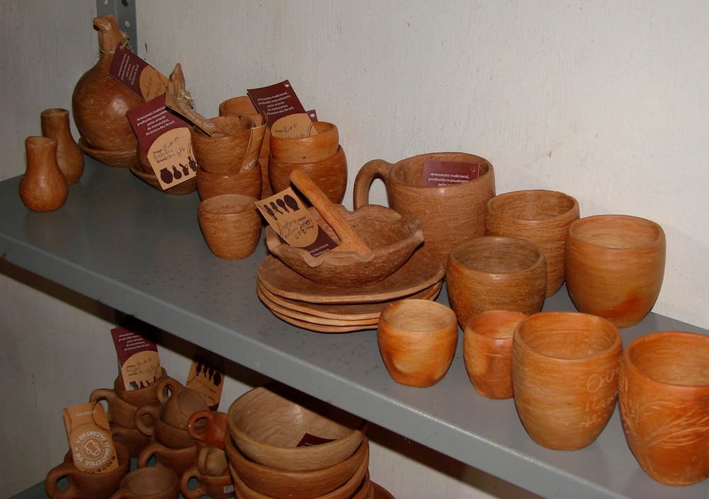 Peças de cerâmica utilitária de Neide de Jesus. Foto: Divulgação.