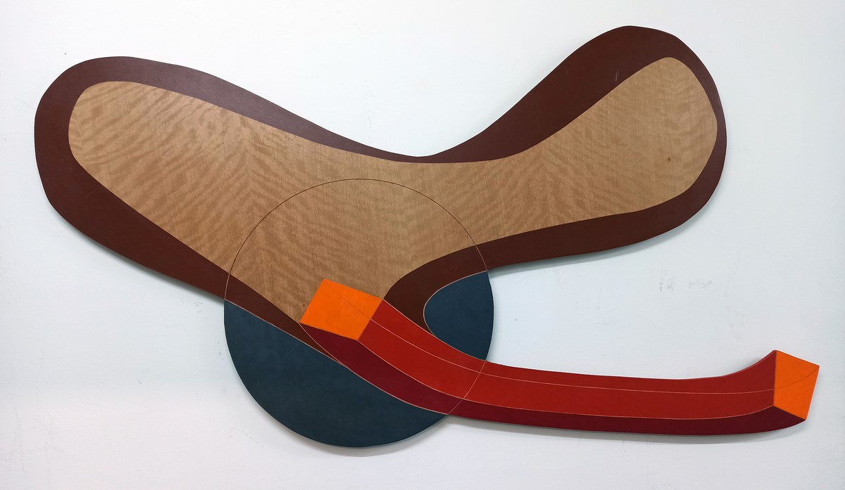 Gilberto Salvador, Borboleta, 2020, acrílica sobre madeira, 90 cm x 168 cm. Foto: Divulgação.