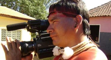 The Ancestral Multiple - Xavante Culture brings indigenous filmmaker Divino Tserewahú to talk about the Xavante people, through image records, sounds and memories of your village life, featured. Photo: Disclosure.