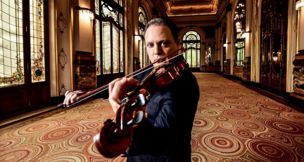 Fabio Brucoli, violin. Photo: Marcelo Donatelli.