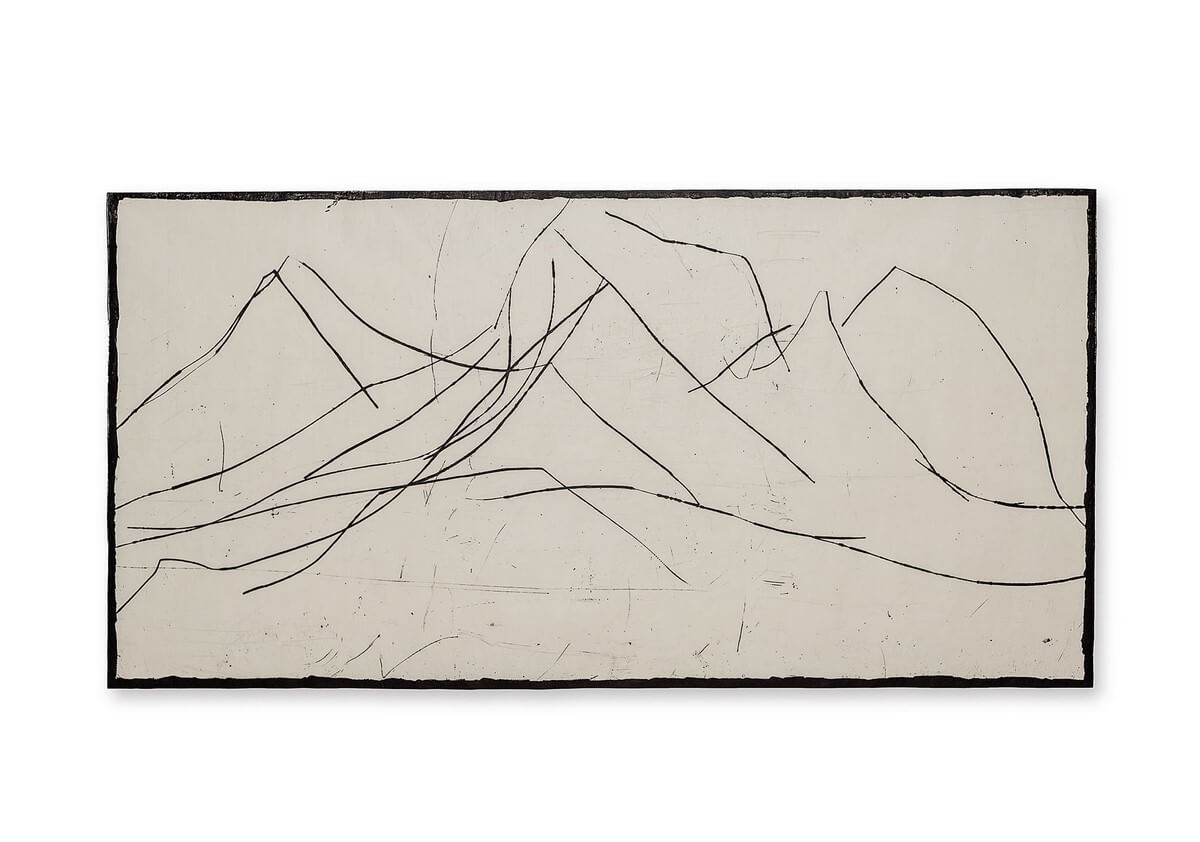 אליסה ברכר, ללא כותרת, 2017, חריטת מתכת על נייר אורז, 100 x 200 מ '. תמונות: גילוי.