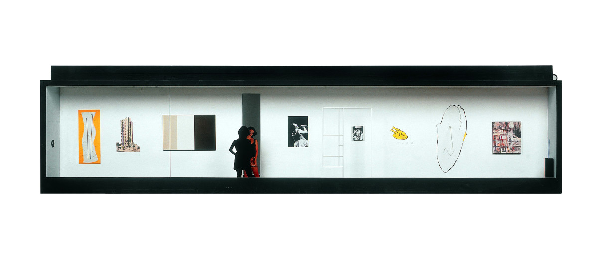 Guto Lacaz, Sala Nazionale, 1986 - tecnica mista (110 v.) - 145 x 38 x 12 cm. Foto: Rivelazione.