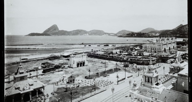Exposição Comemorativa do Centenário da Independência do Brasil (1922) - fotografia. Crédito da imagem: Arquivo Histórico/MHN.