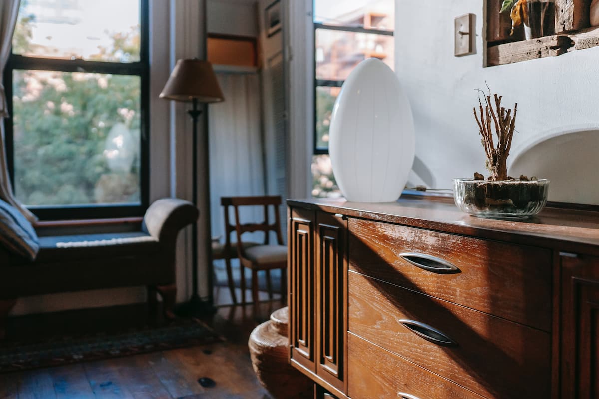 How to use vintage style in your home decor. Photo: Charlotte May.
