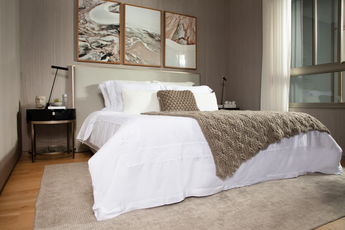 PZ Home Line - By Priscilla Zarzur. How to assemble a hotel bed at home?. Photo: Disclosure.