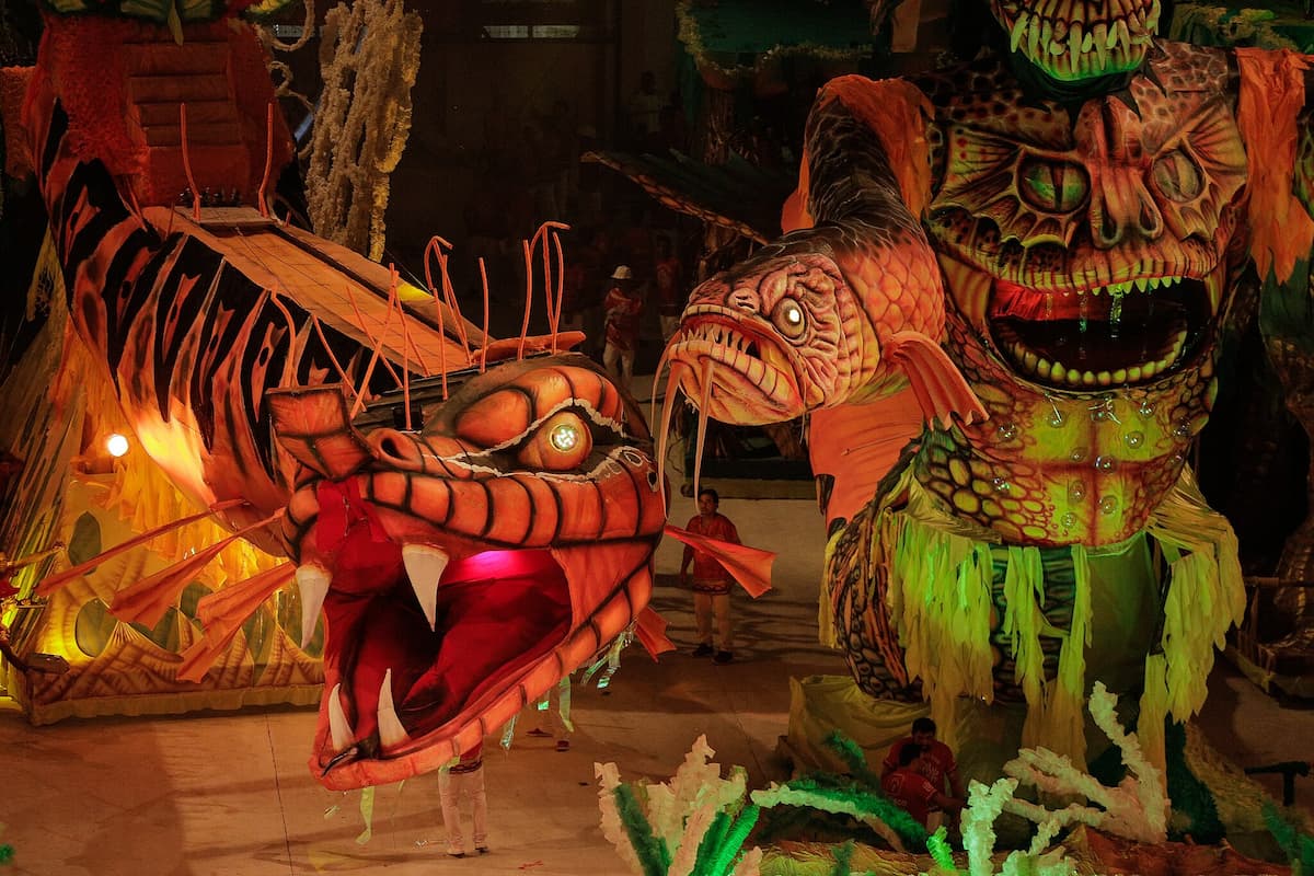 Φεστιβάλ Parintins: Η Πολιτιστική Γιορτή της Αμαζονικής Λαογραφίας. Υπουργείο Πολιτισμού, CC BY 2.0, μέσω Wikimedia Commons.