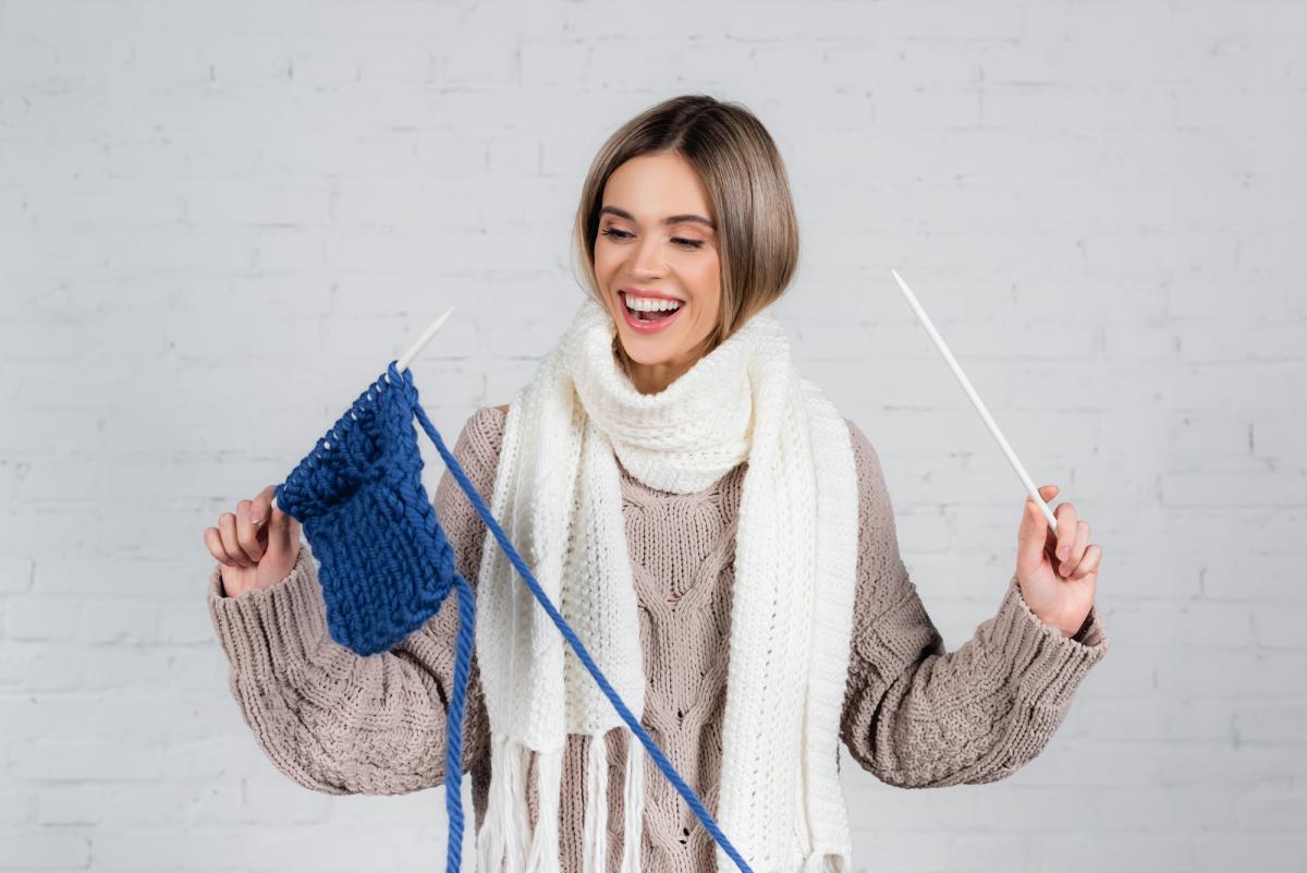 Apprenez le tricot et le crochet étape par étape: Guide pour les débutants. Photos: br.depositphotos.com.
